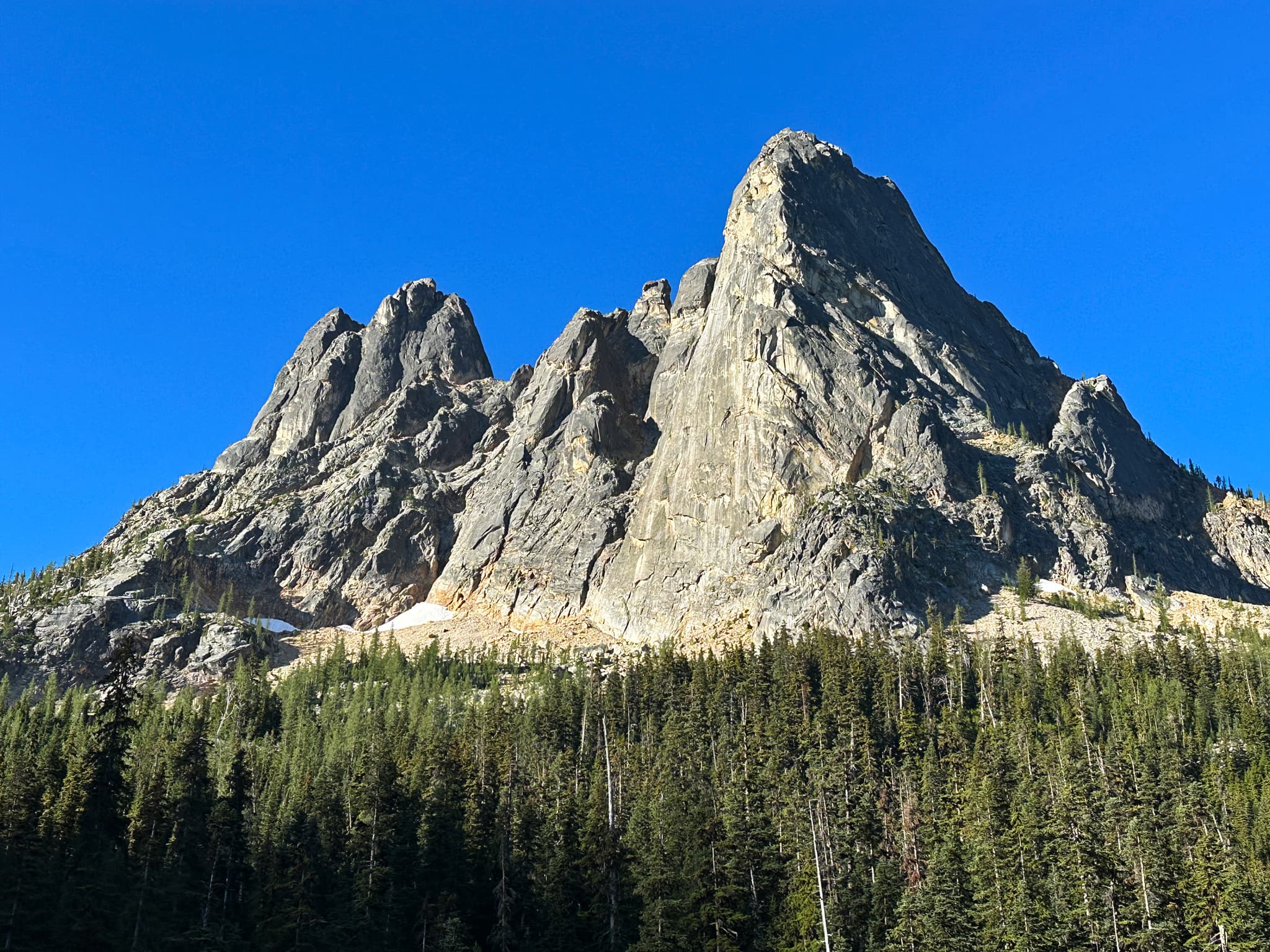 The North Cascades Day Hikes That Justify the Drive From Seattle