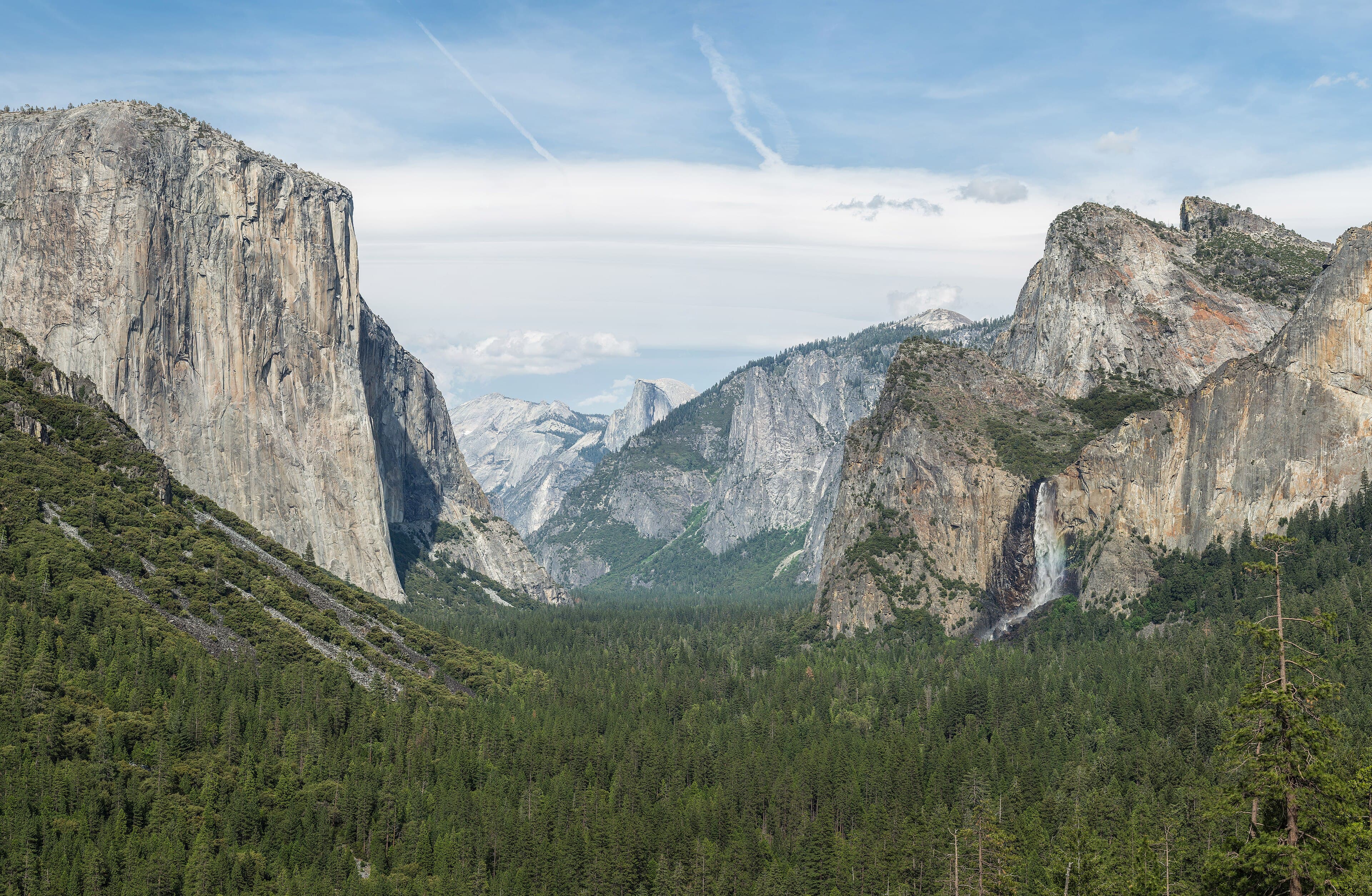 You Have One Day in Yosemite. Don't Spend It in Valley Loop Traffic.