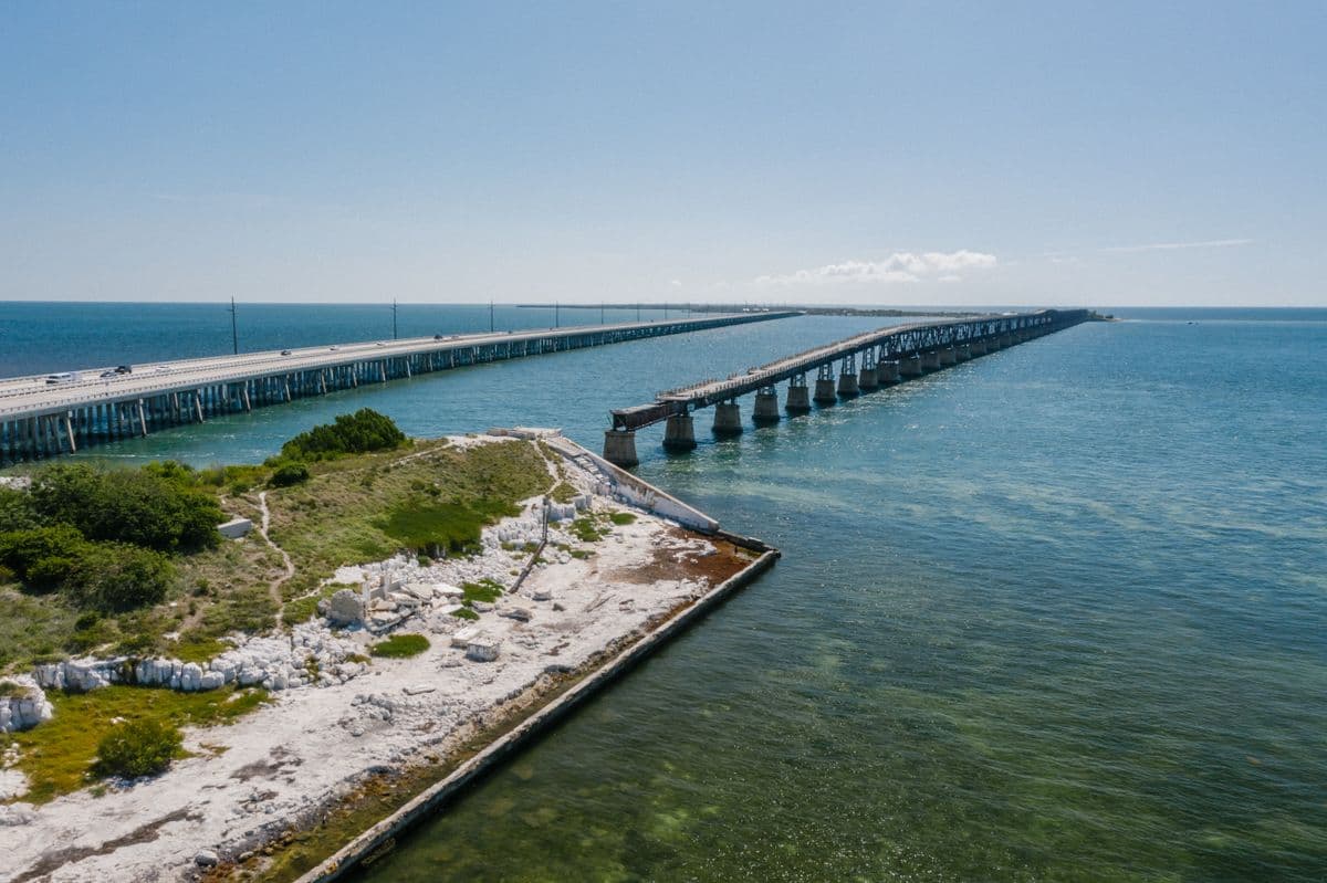 Fly Fishing the Florida Keys: Tarpon, Permit, Bonefish, and the Flats That Invented Saltwater Fly Fishing
