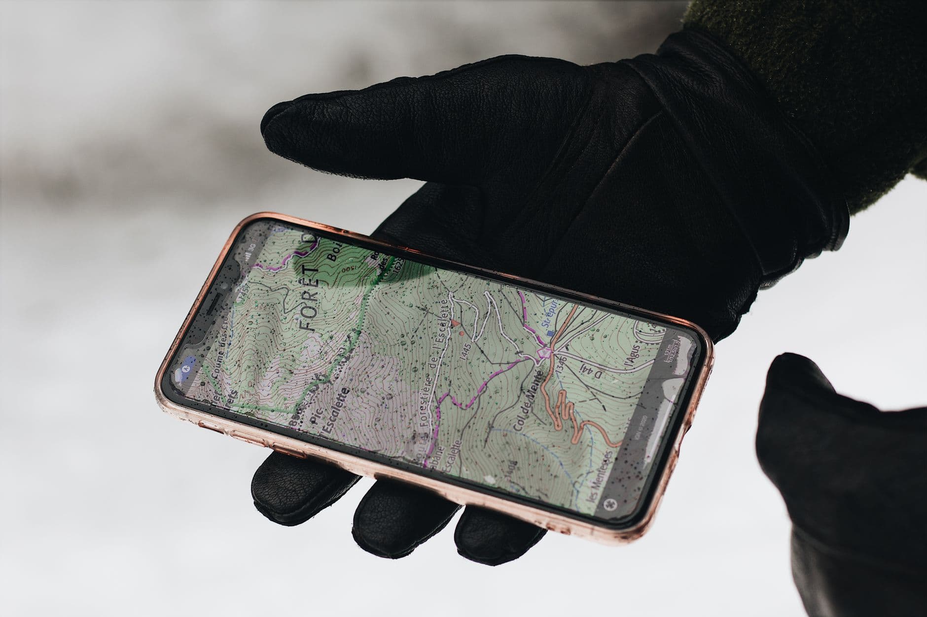 Offline Maps: The Data You Cannot Load Is Not Data